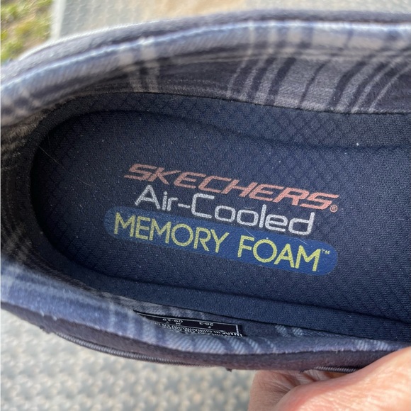 Skechers Blue/Gray Slip-On Size 8 Memory Foam - Picture 5 of 10